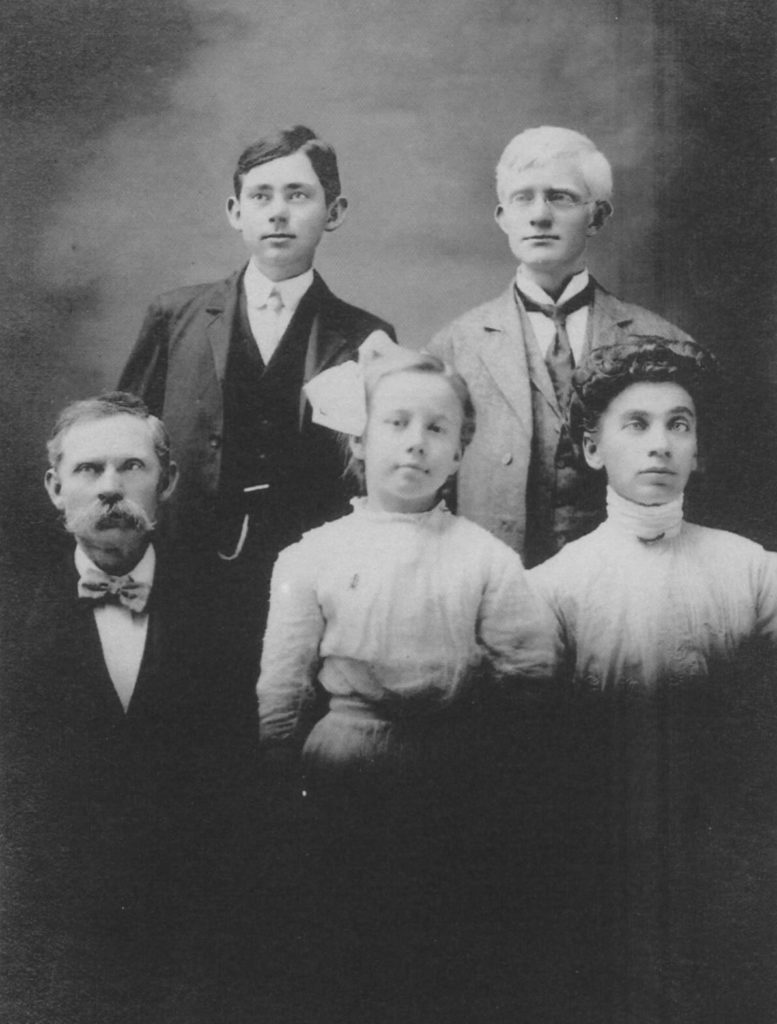From top left to bottom: Conrad Henry, August, Ernest Franz Ludwig Schwarze, Ada Ruth and Sophia Fredericks-Schwarze. Abt 1909 Covina, CA
